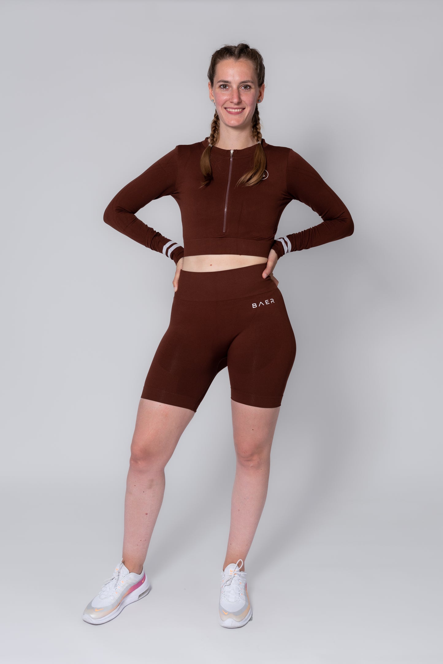 BAESICK - BROWN