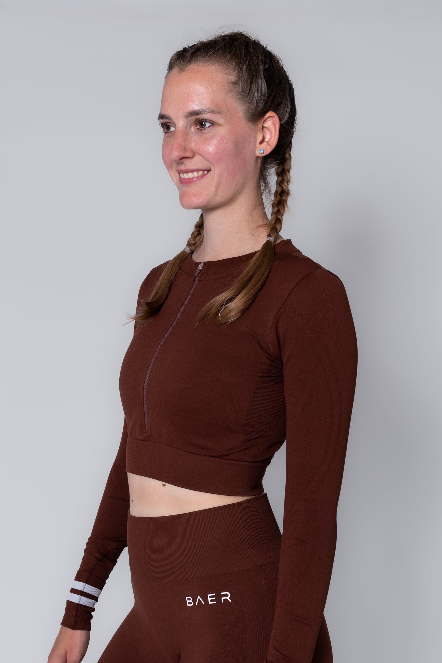 BAESICK - BROWN